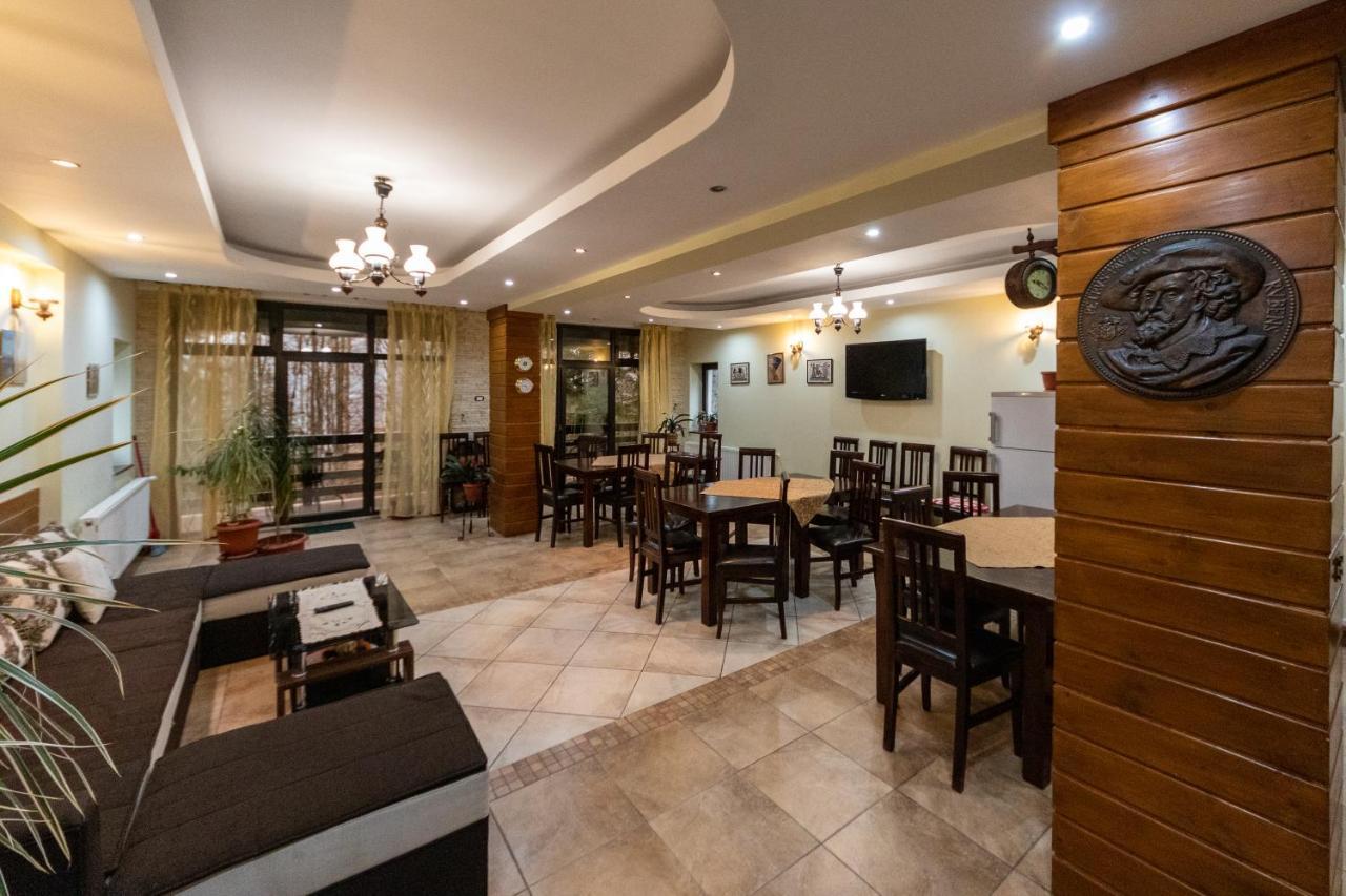 Pension Master Sinaia Luaran gambar