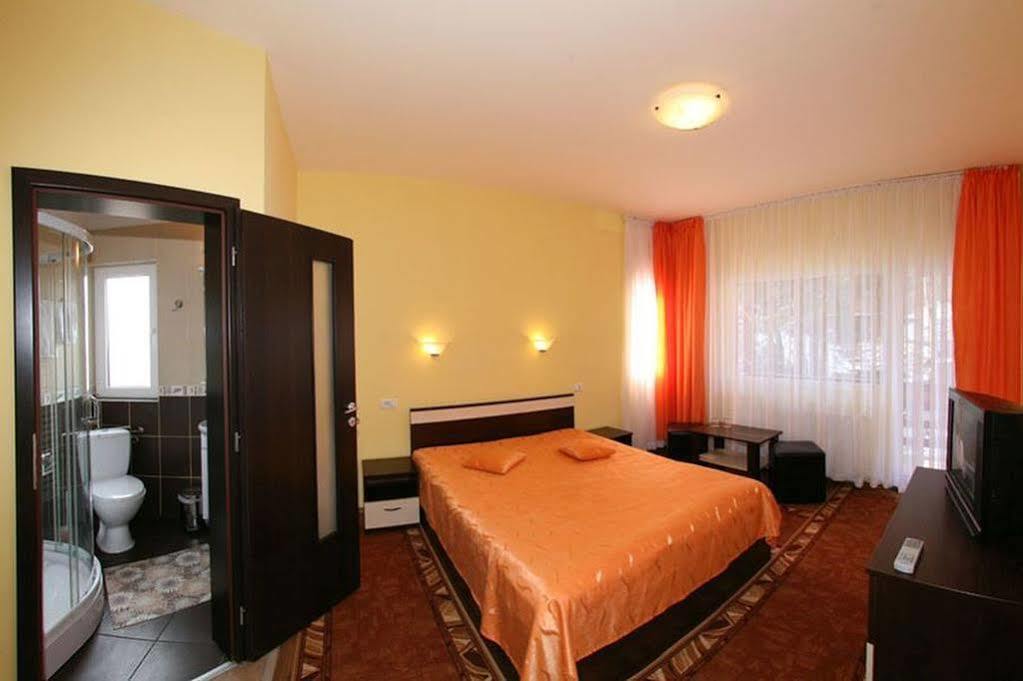 Pension Master Sinaia Luaran gambar